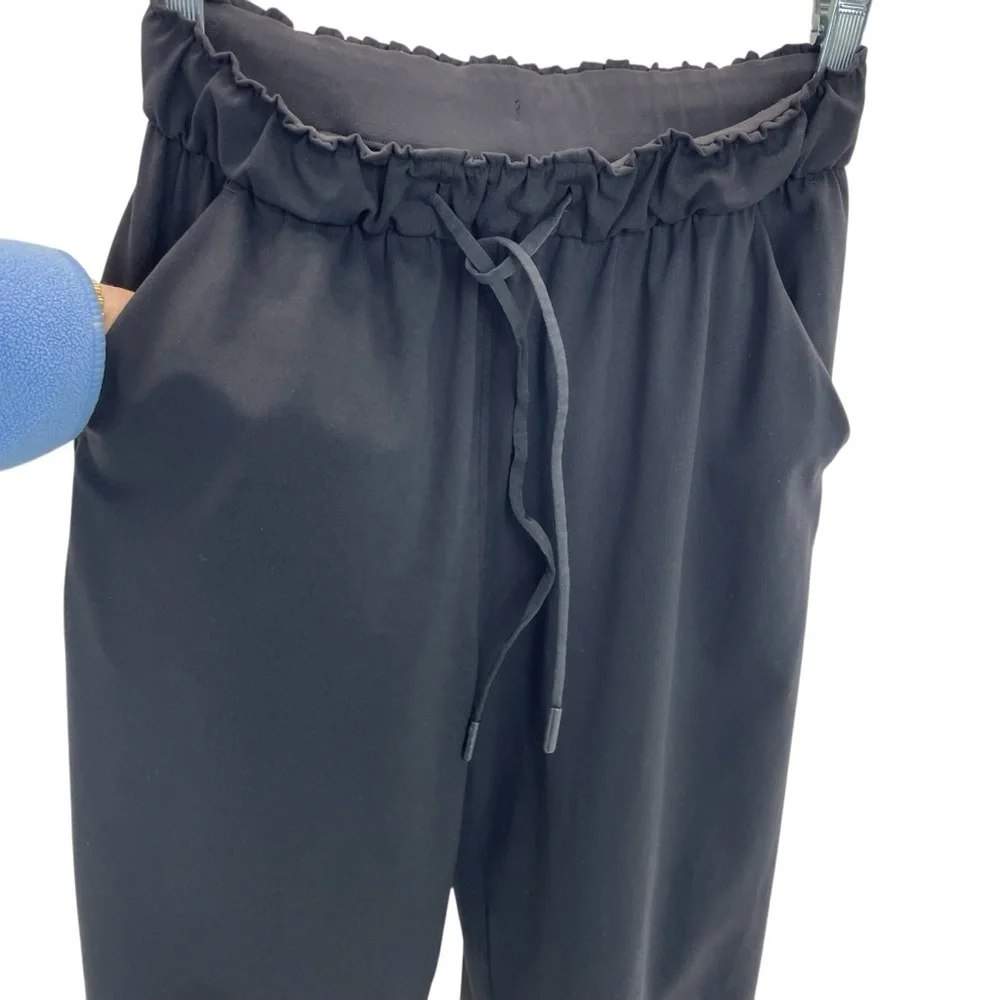 Lululemon Joggers 4 Black